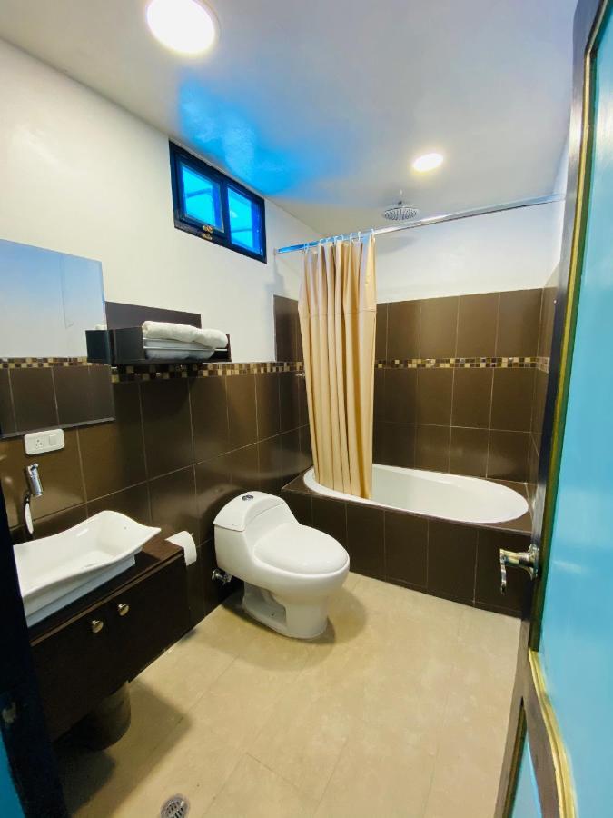 Hotel Montecarlo Riobamba Luaran gambar
